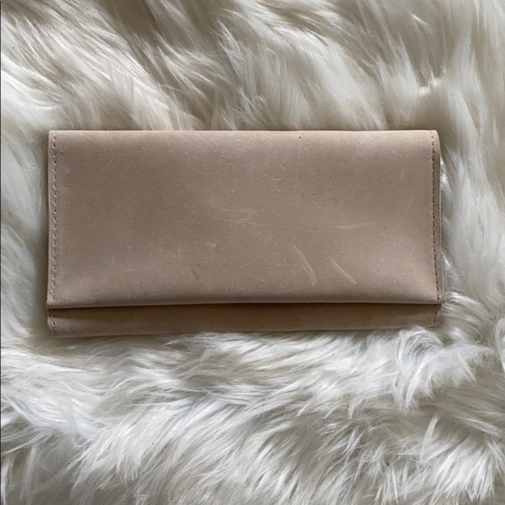 NWOT Able Debre Wallet in Bone